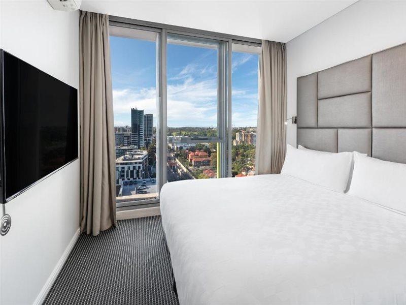 Meriton Suites Zetland Sydney Bagian luar foto